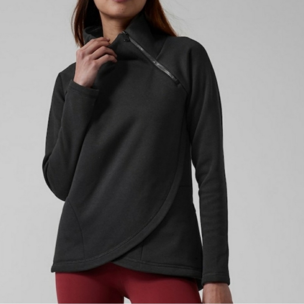 Athleta Womens Cozy Karma ASYM Pullover Black Asymmetrical Zip